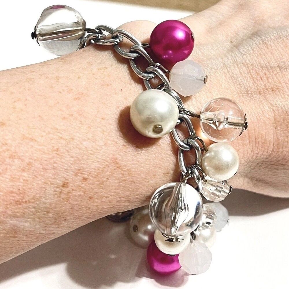 Chunky Chain Beaded Charm Bracelet Silver Tone Pink White Dangle Feminine